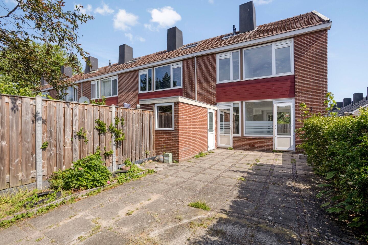 Hoekwoning te koop: Fröbelstraat 12, Haarlem