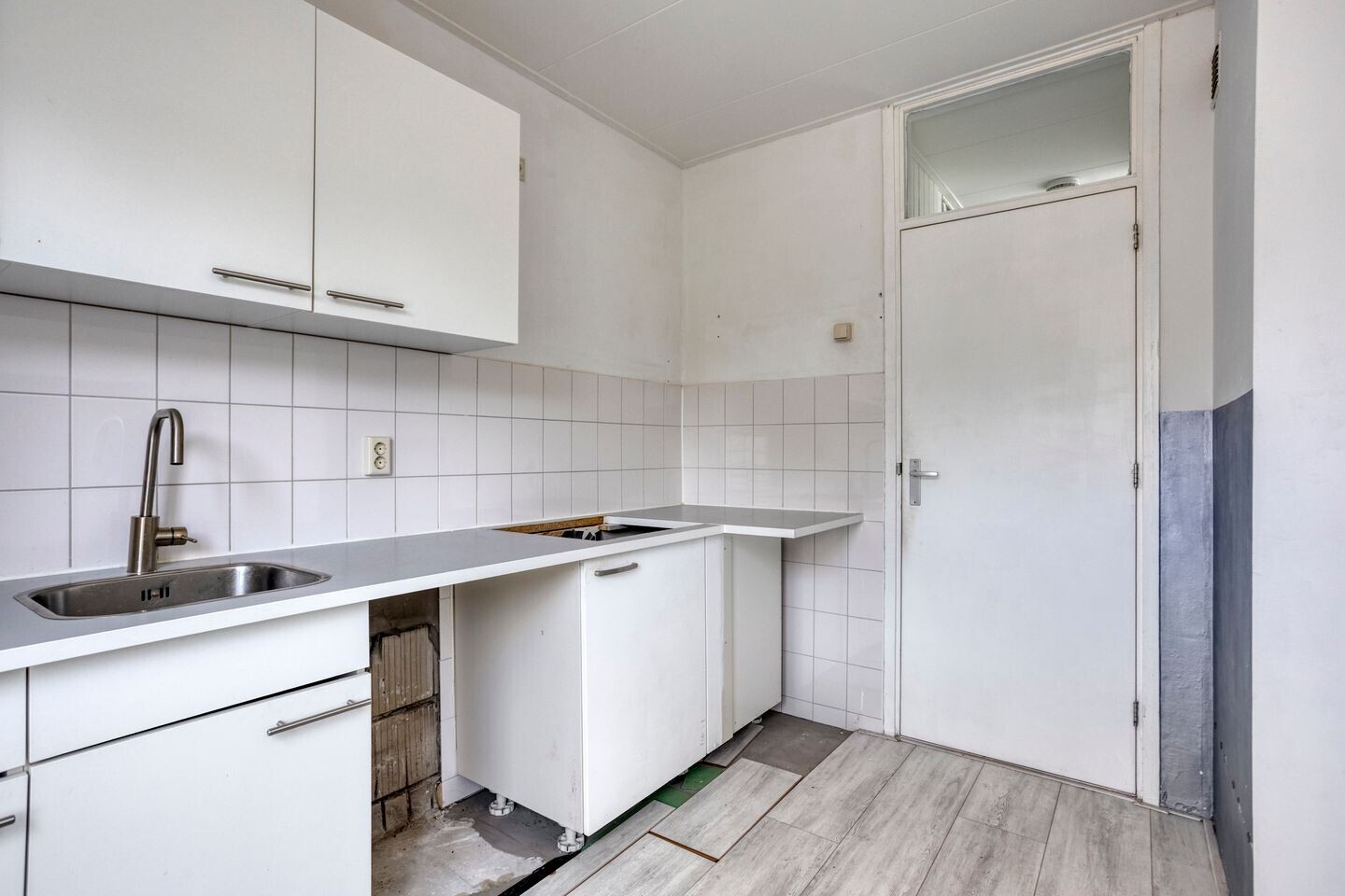 Hoekwoning te koop: Fröbelstraat 12, Haarlem