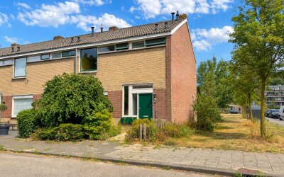 Bertha von Suttnerstraat 26