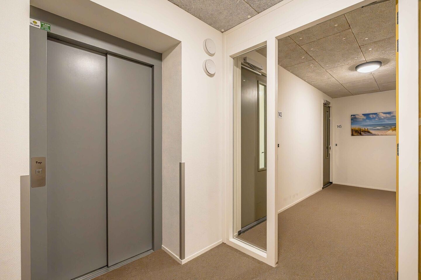 Appartement te koop: Galileistate 143, Zandvoort