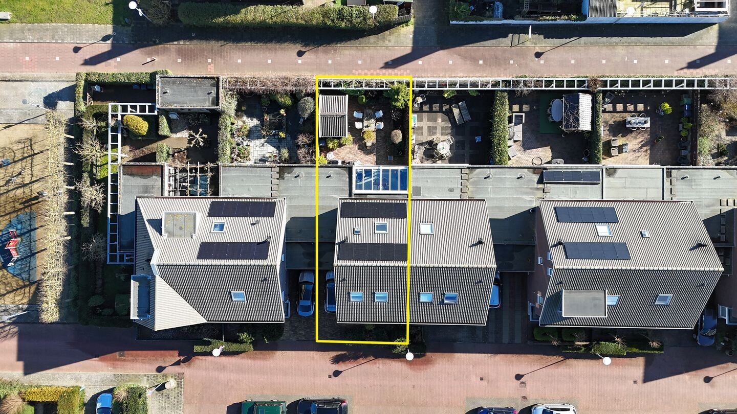 Tussenwoning te koop: Professor Zeemanstraat 53, Zandvoort
