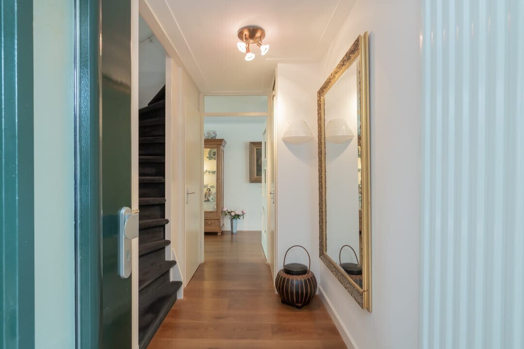 Tussenwoning te koop: Professor Zeemanstraat 53, Zandvoort