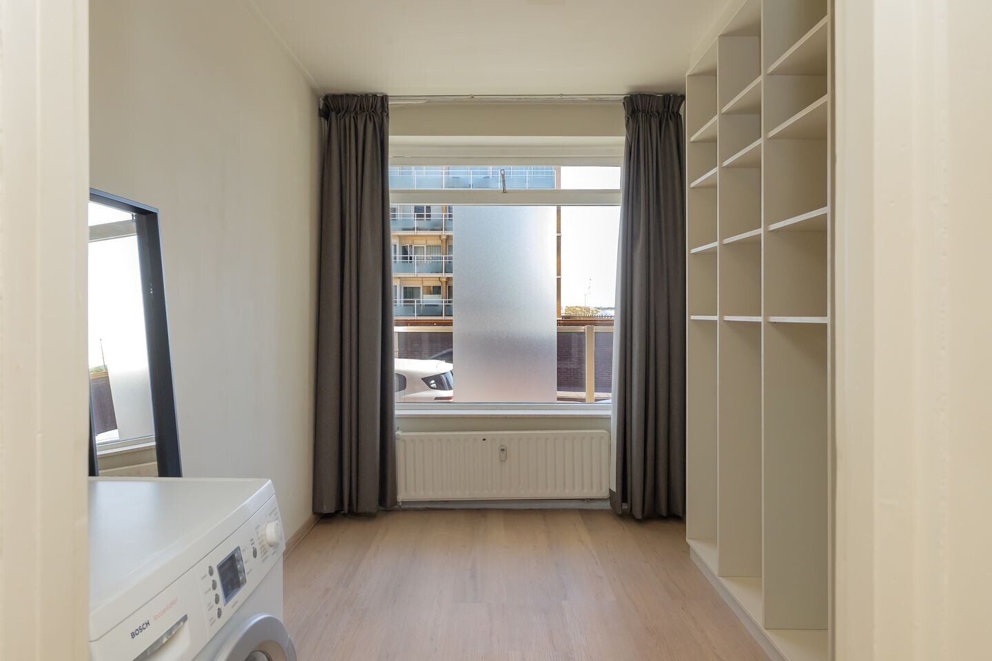 Studio te koop: van Galenstraat 14, Zandvoort