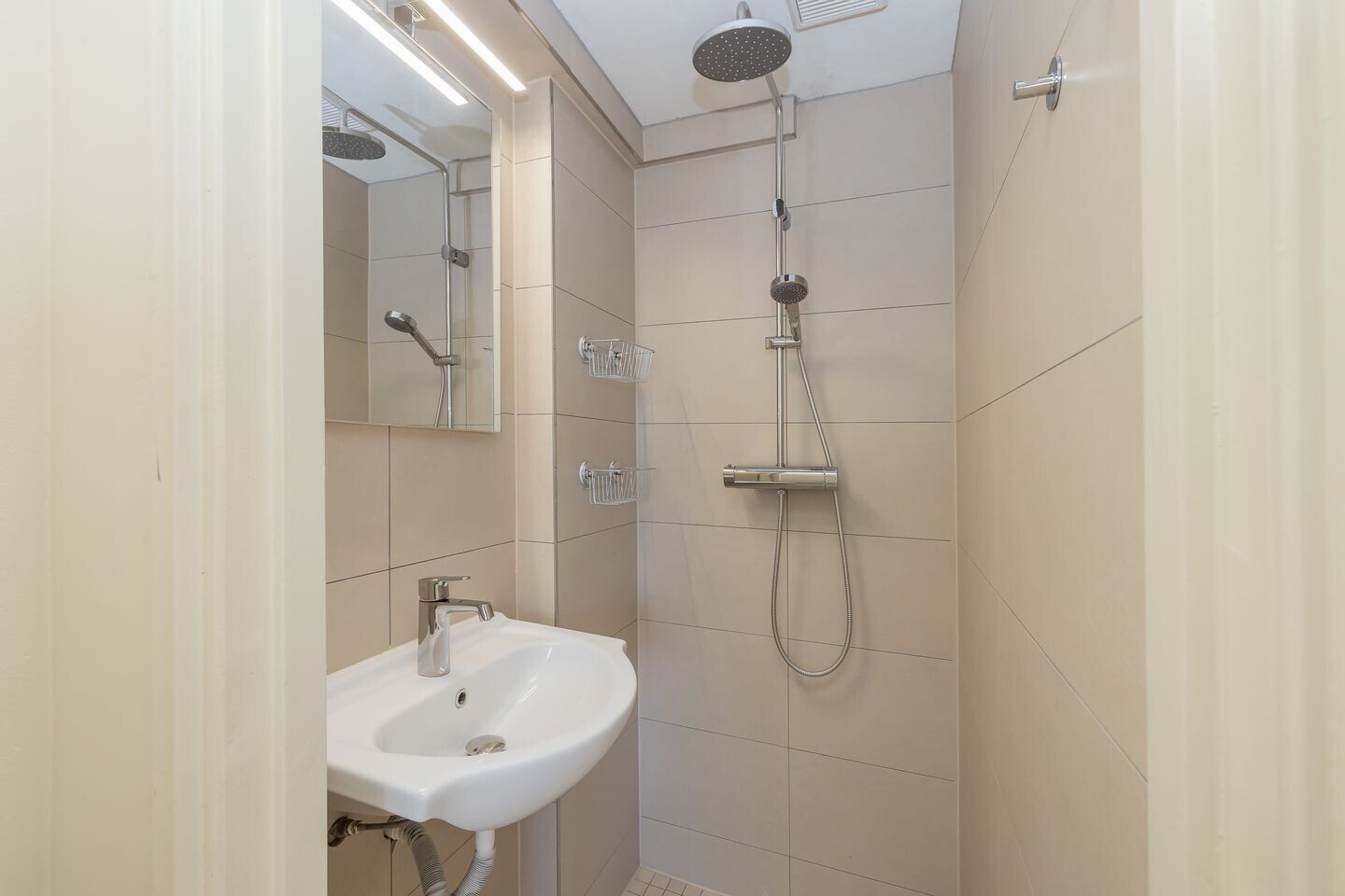 Studio te koop: van Galenstraat 14, Zandvoort