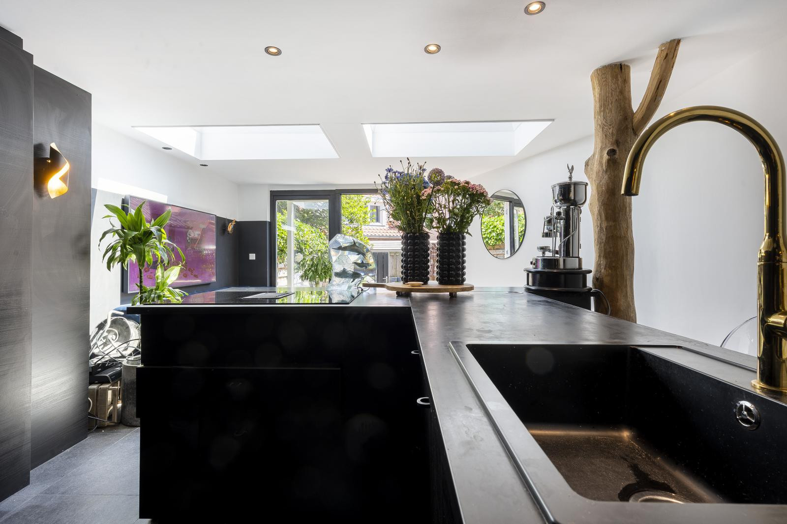 Tussenwoning te koop: Thorbeckestraat 19, Zandvoort