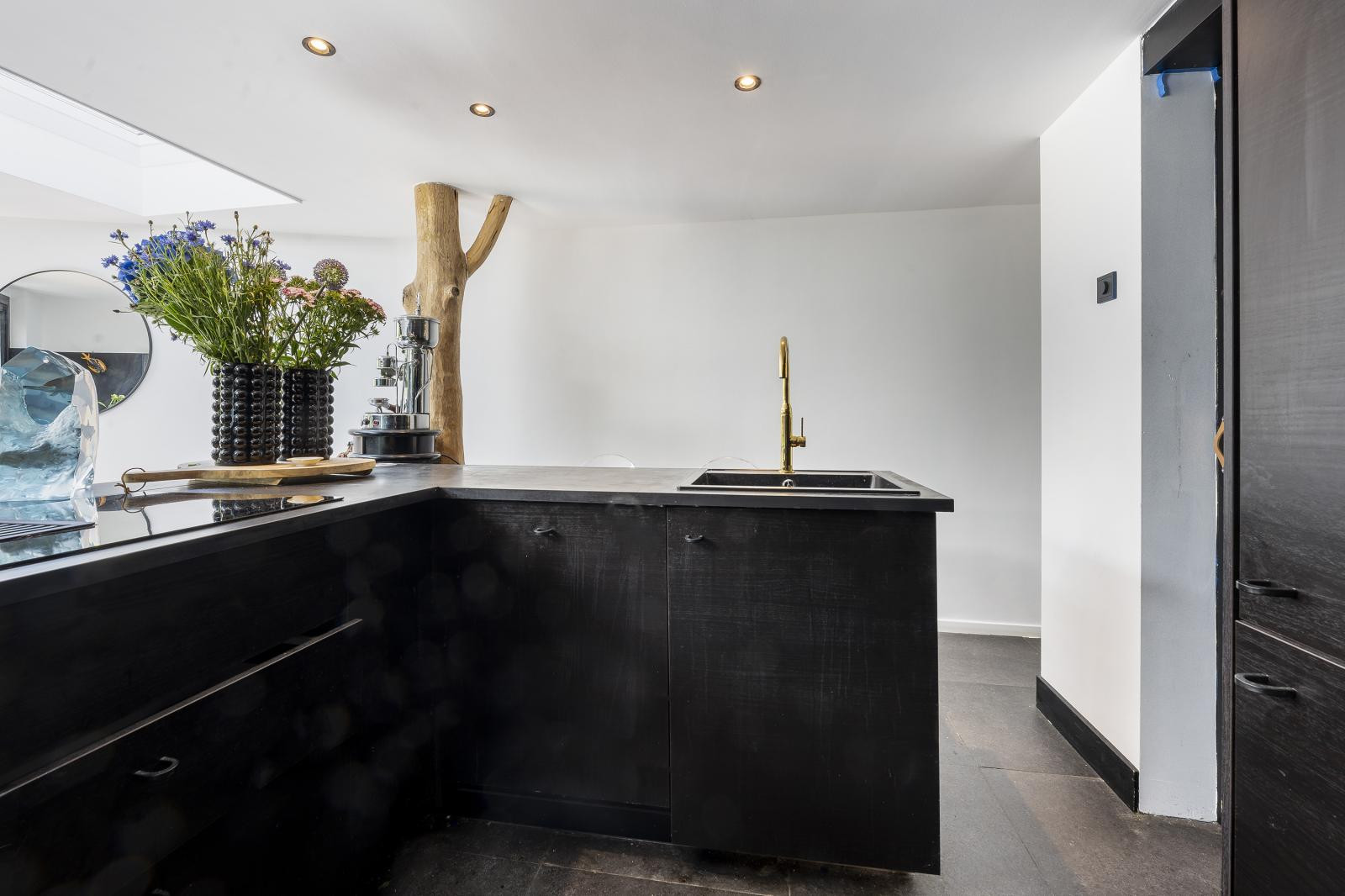 Tussenwoning te koop: Thorbeckestraat 19, Zandvoort