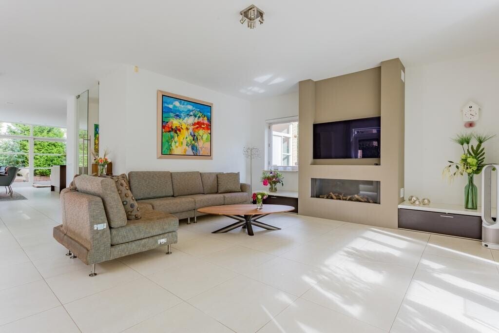 Vrijstaande woning te koop: Emmaweg 31, Zandvoort