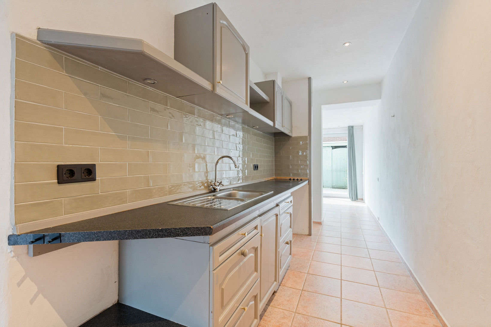 Tussenwoning te koop: Kostverlorenstraat 12, Zandvoort