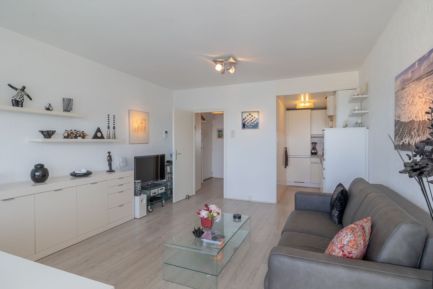Appartement te koop: de Favaugeplein 21F39, Zandvoort