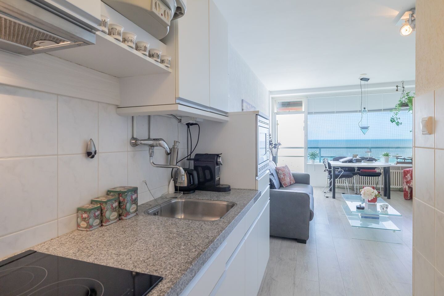 Appartement te koop: de Favaugeplein 21F39, Zandvoort