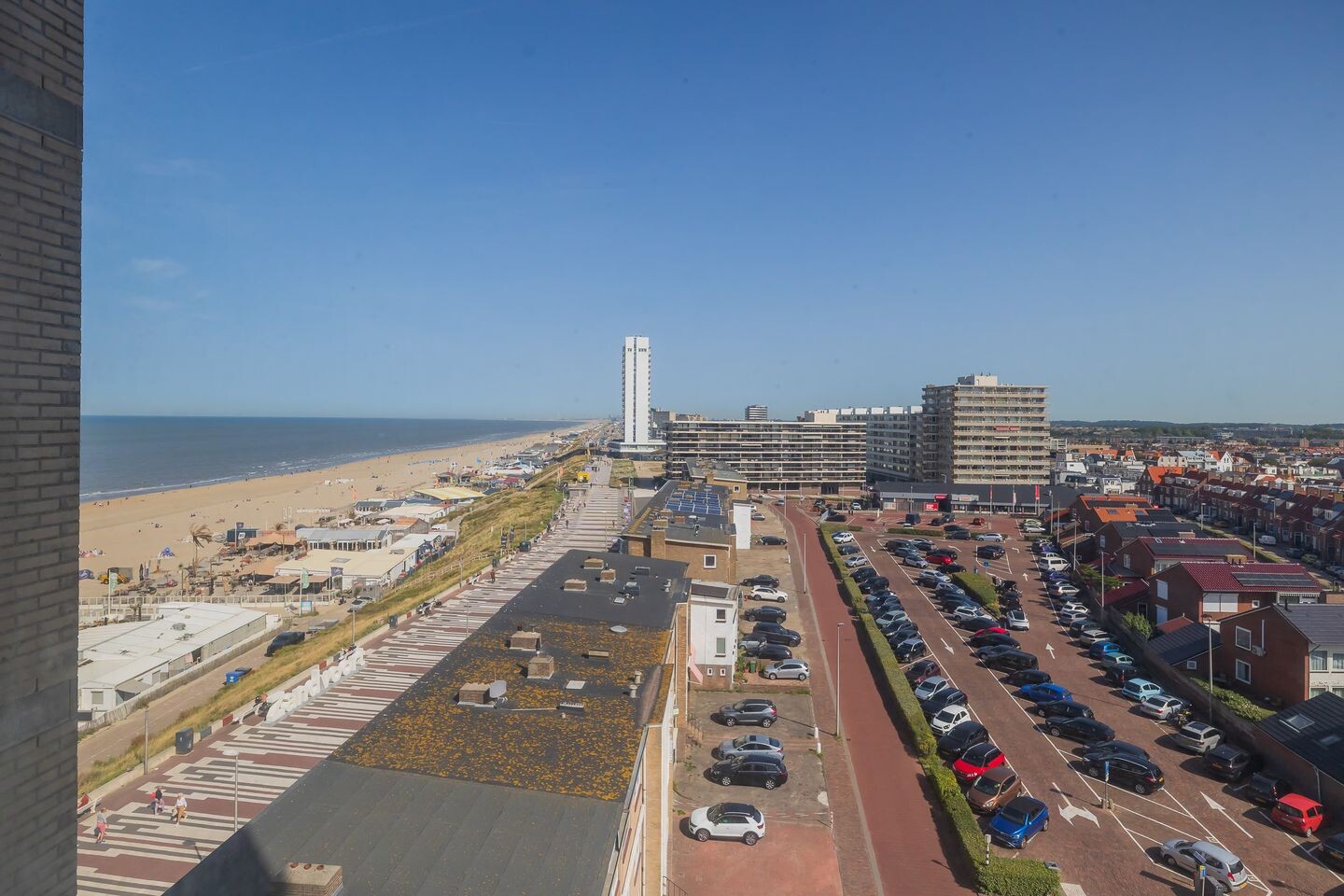 Appartement te koop: de Favaugeplein 21F39, Zandvoort