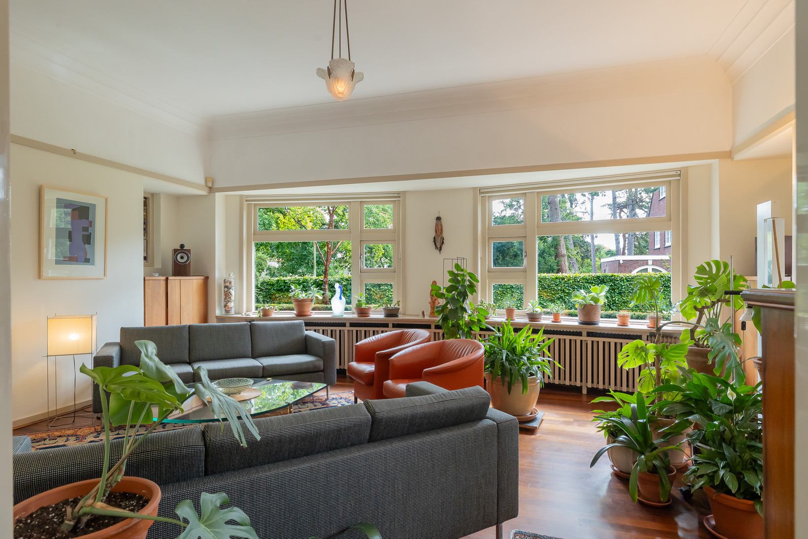 Vrijstaande woning te koop: Lonbar Petrilaan 18, Overveen