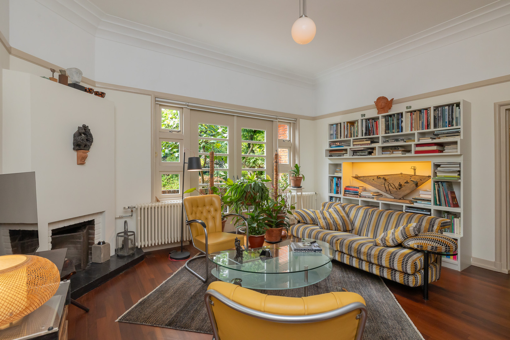 Vrijstaande woning te koop: Lonbar Petrilaan 18, Overveen