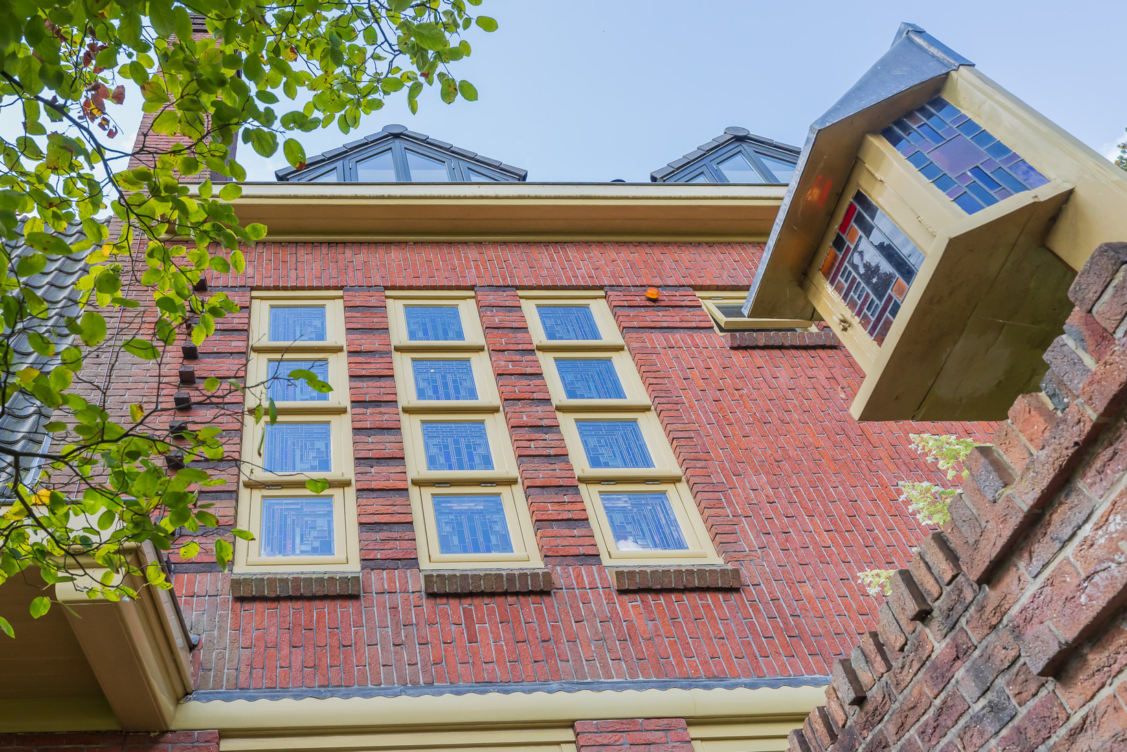 Vrijstaande woning te koop: Lonbar Petrilaan 18, Overveen