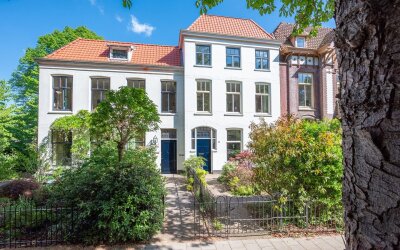 Bloemendaal. 291