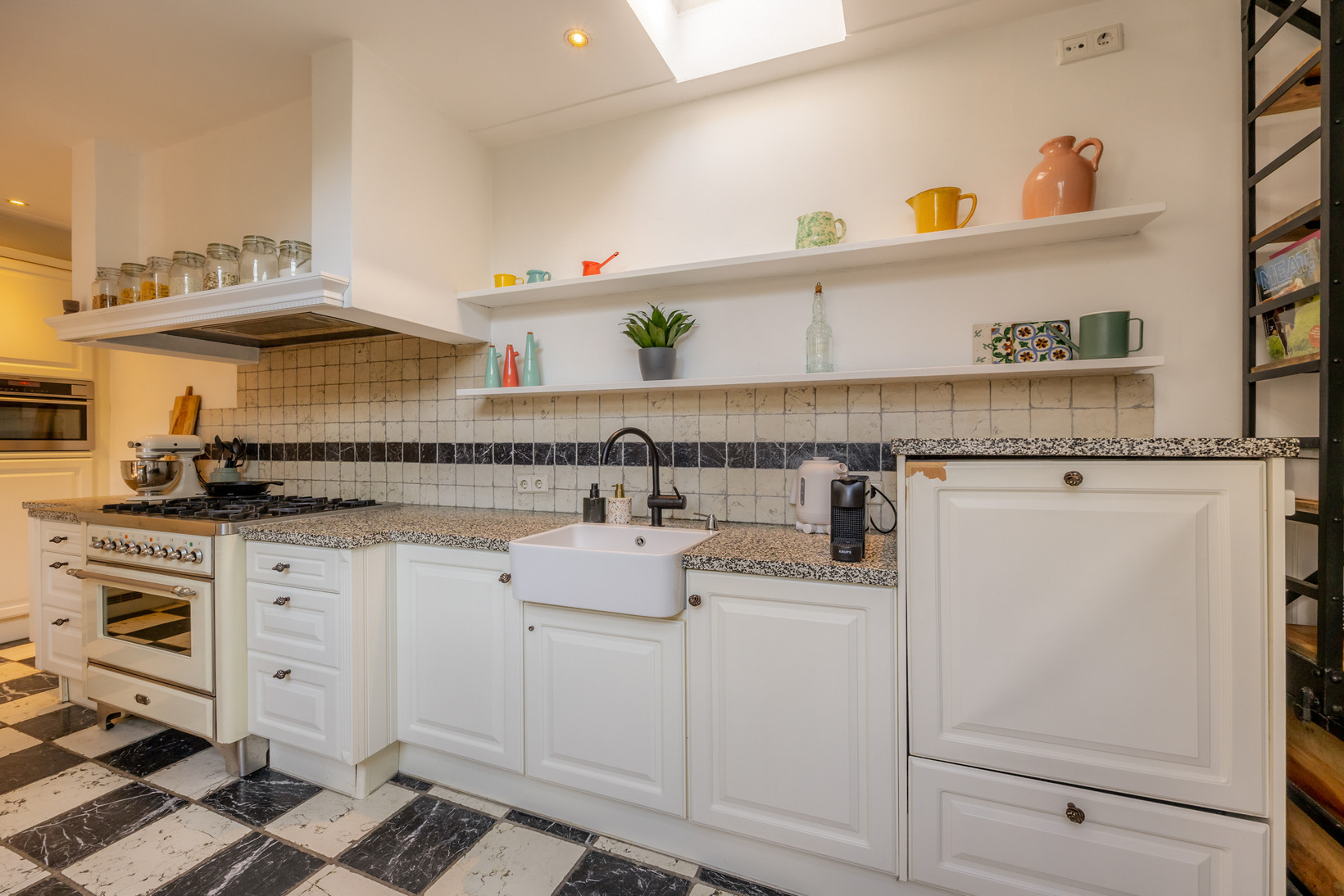 Hoekwoning te koop: Prins Hendriklaan 92, Overveen