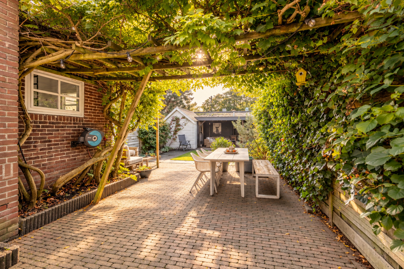 Hoekwoning te koop: Prins Hendriklaan 92, Overveen