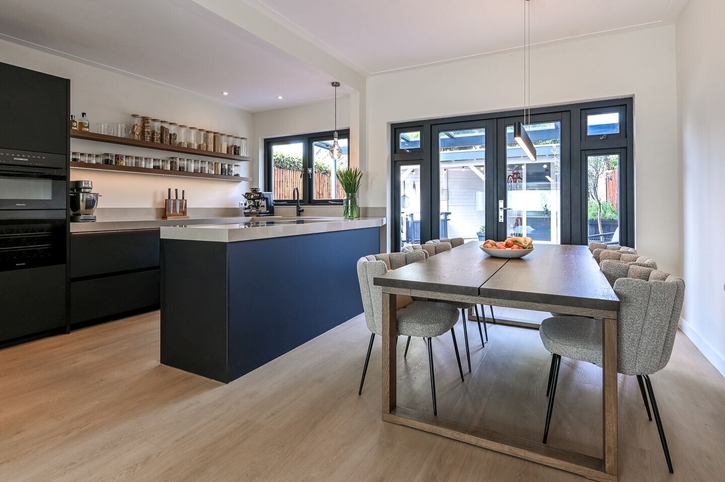 Hoekwoning te koop: Korte Kleverlaan 50, Bloemendaal