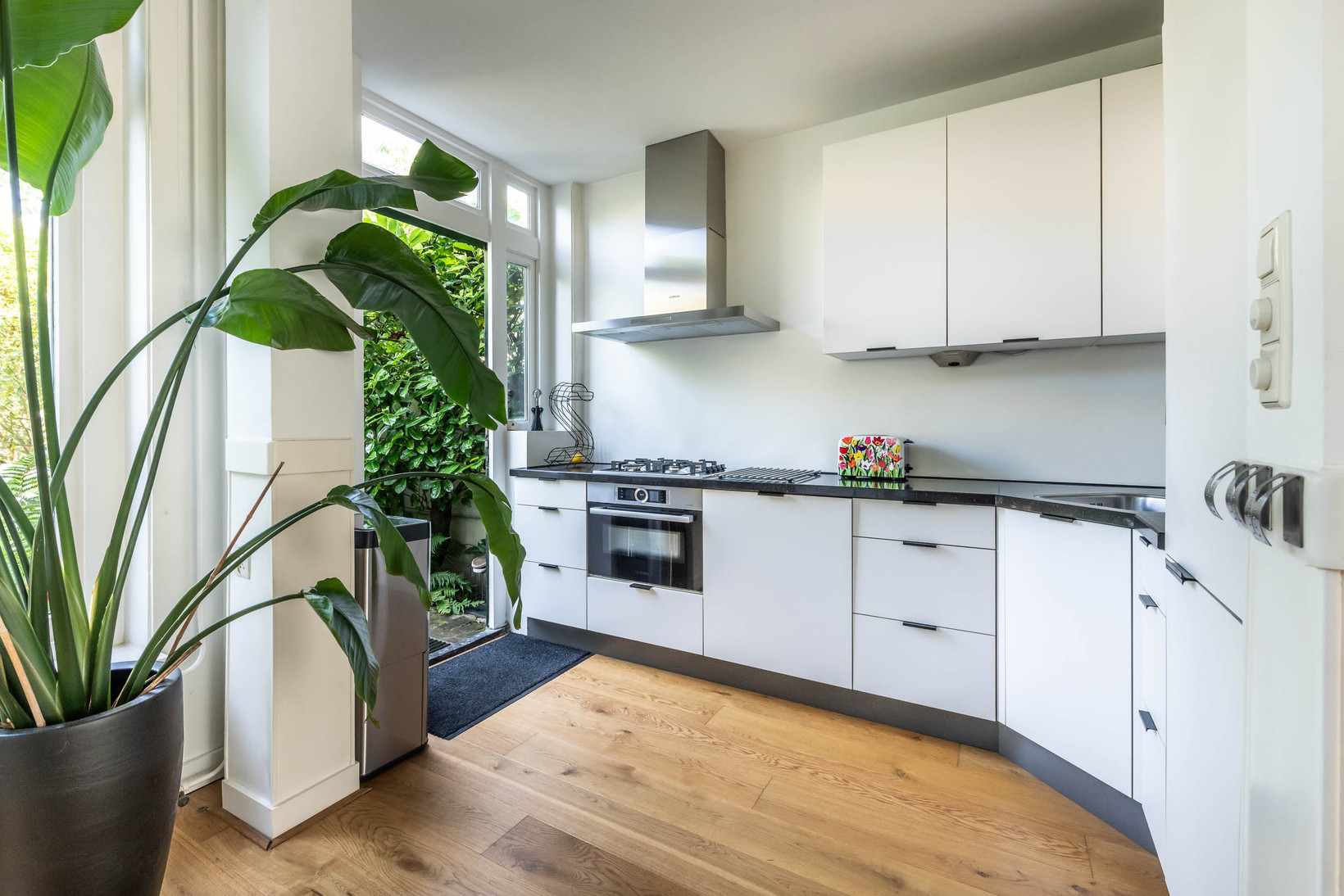 Tussenwoning te koop: Kinheimweg 79, Bloemendaal