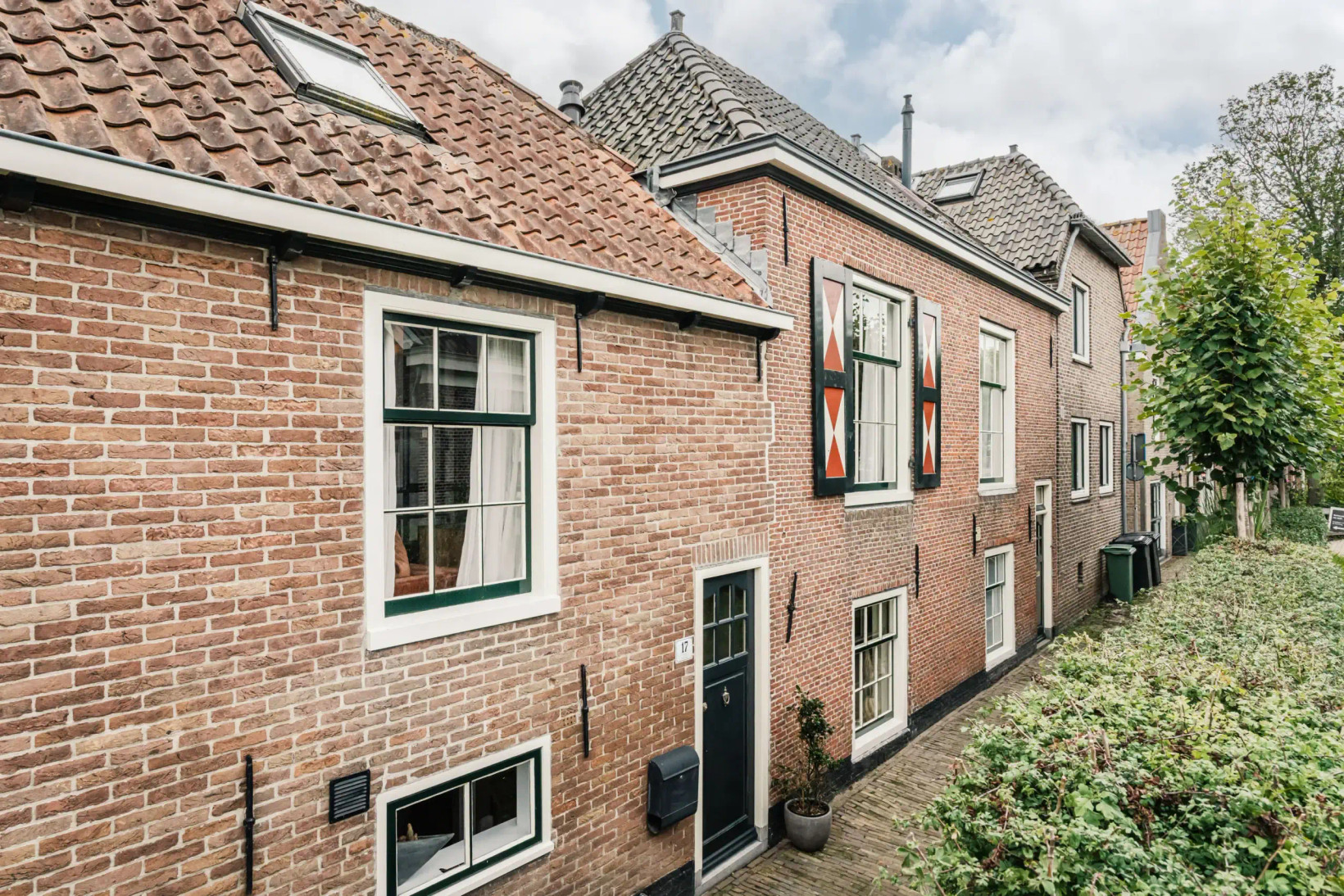 Tussenwoning te koop: IJdijk 17, Spaarndam Gem. Haarlem
