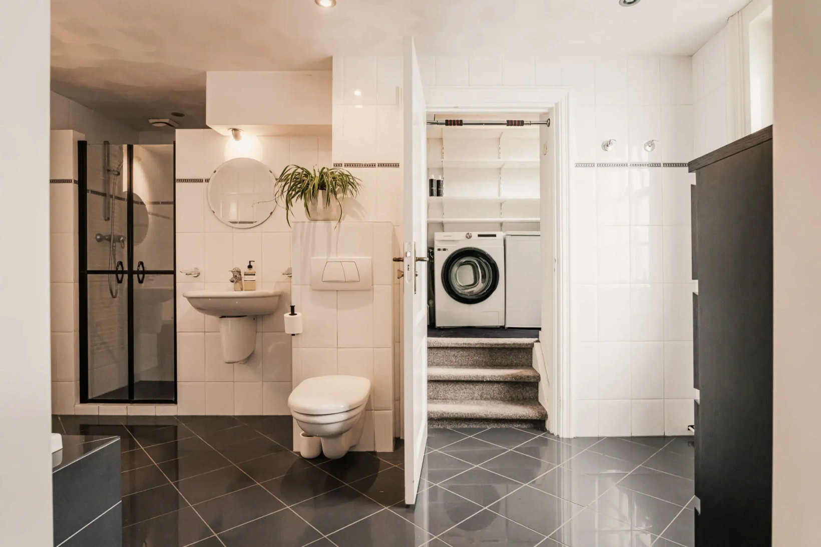 Tussenwoning te koop: IJdijk 17, Spaarndam Gem. Haarlem