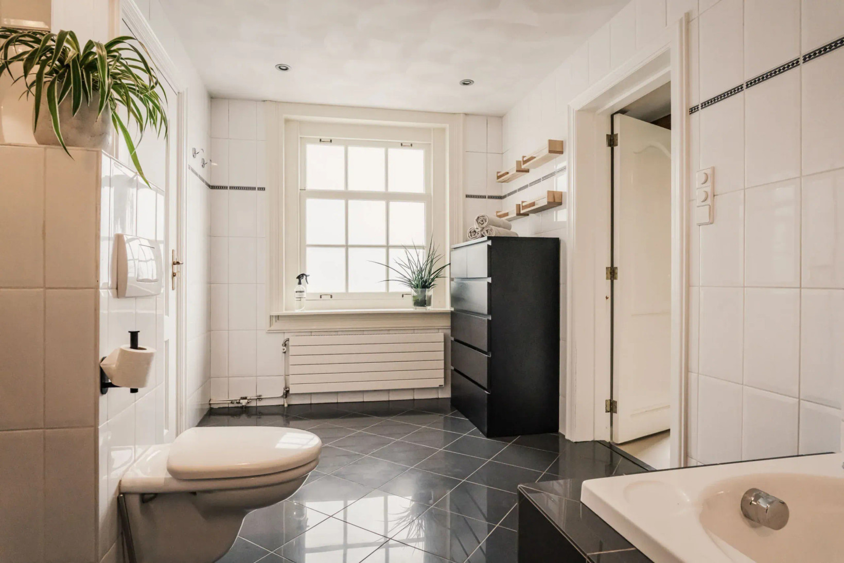 Tussenwoning te koop: IJdijk 17, Spaarndam Gem. Haarlem