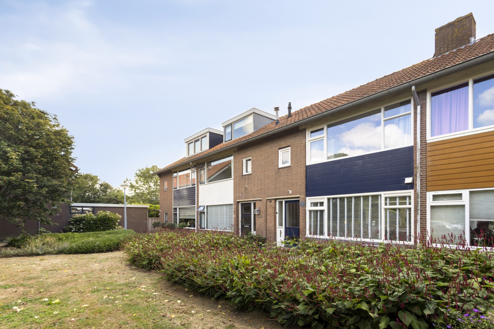 Tussenwoning te koop: Ringweg 43, Spaarndam