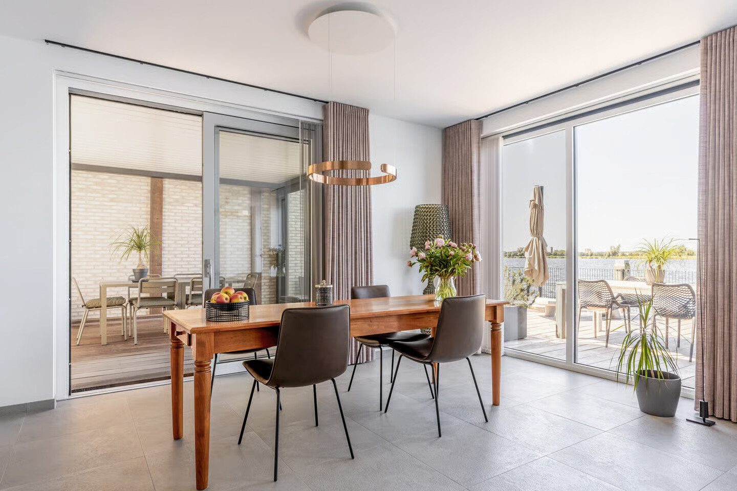 Vrijstaande woning te koop: Molenwerf 4, Spaarndam
