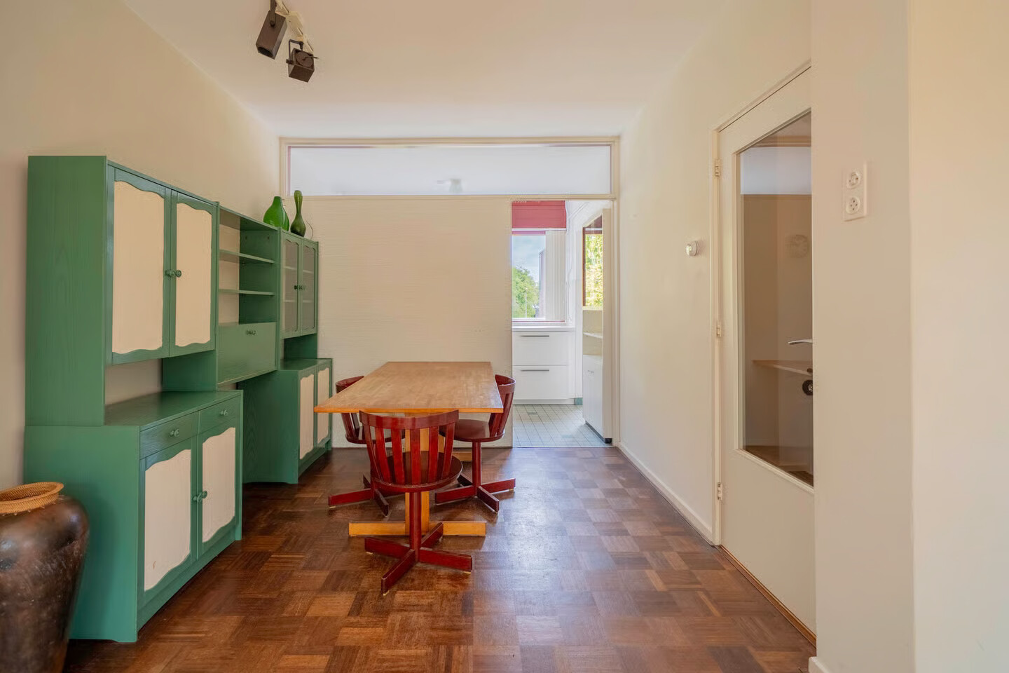 Tussenwoning te koop: Valckenhoeflaan 67, Santpoort-Noord