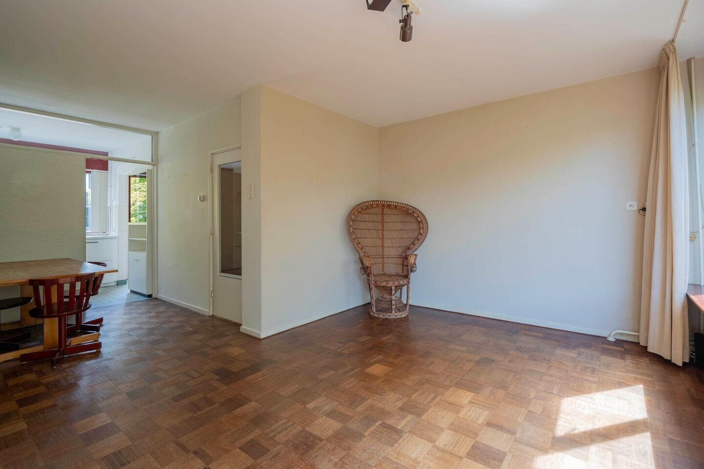 Tussenwoning te koop: Valckenhoeflaan 67, Santpoort-Noord
