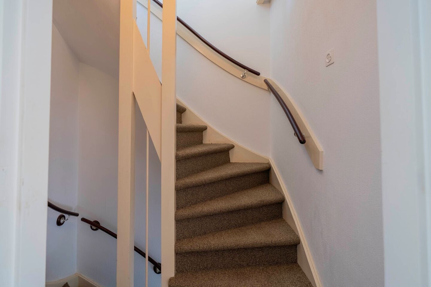 Tussenwoning te koop: Valckenhoeflaan 67, Santpoort-Noord