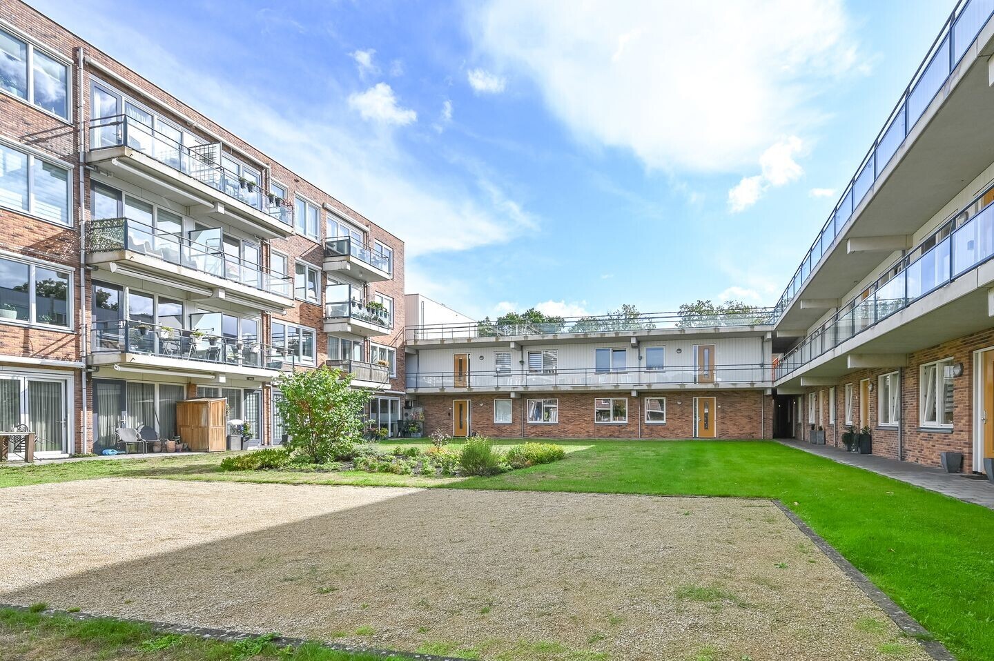 Appartement te koop: Biallosterskilaan 8A, Santpoort-Noord