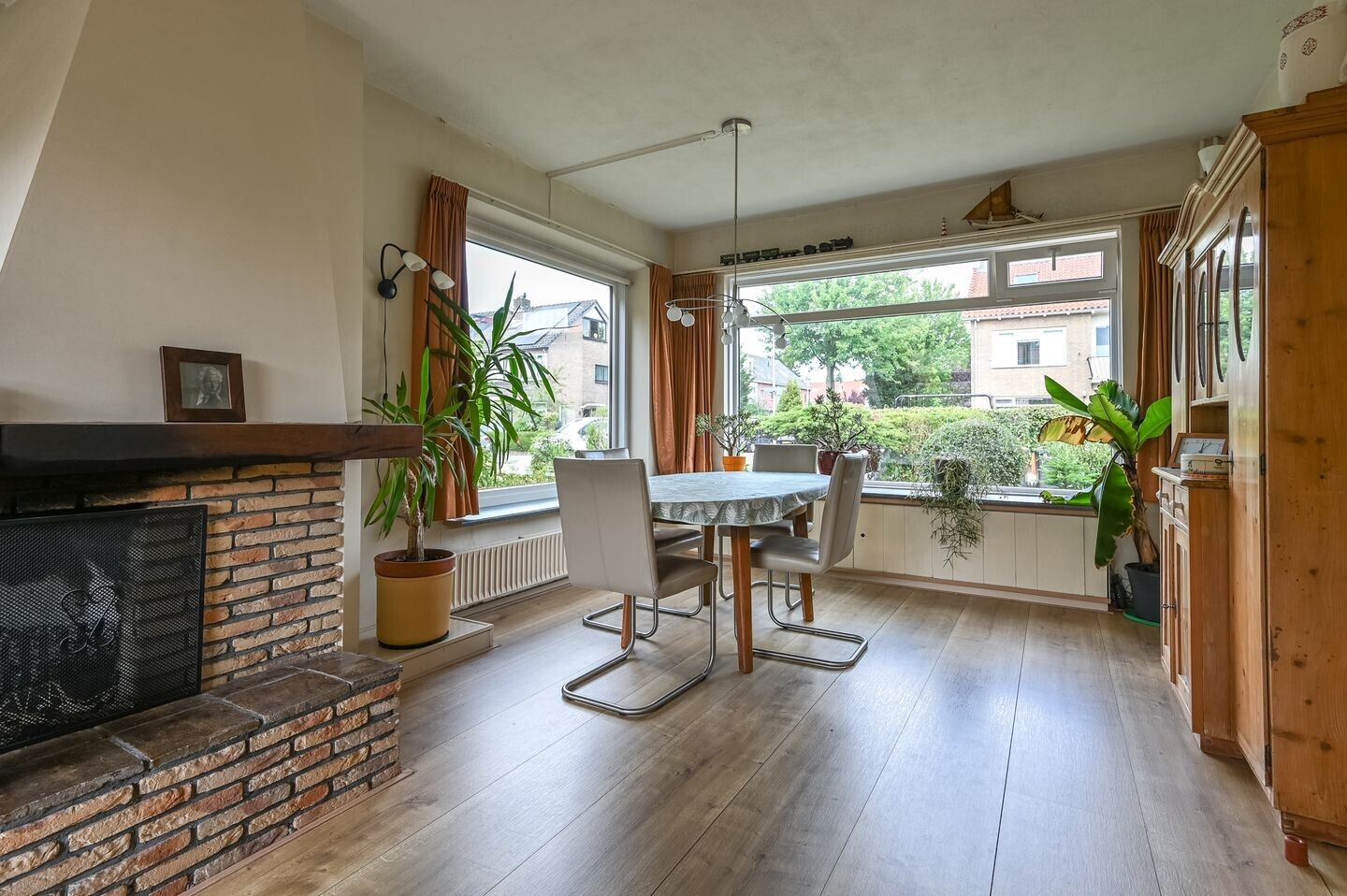 Hoekwoning te koop: Huis te Wissenlaan 34, Santpoort-Noord