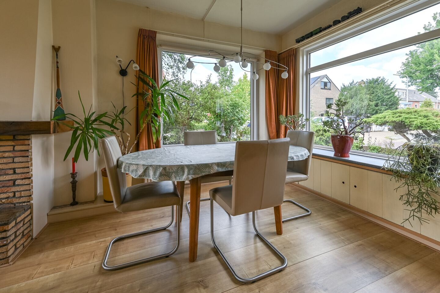 Hoekwoning te koop: Huis te Wissenlaan 34, Santpoort-Noord