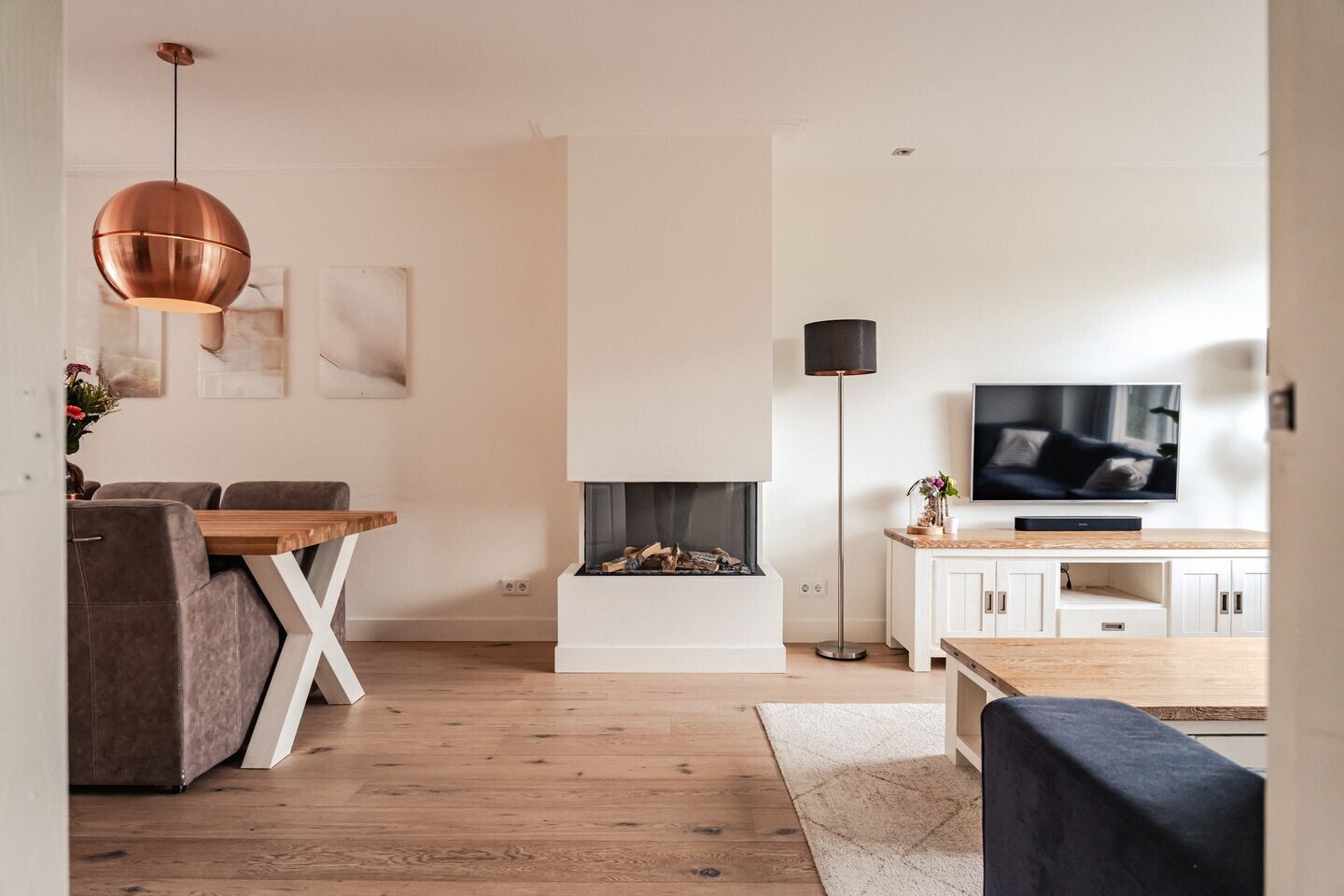 Tussenwoning te koop: Roos en Beeklaan 77, Santpoort-Noord