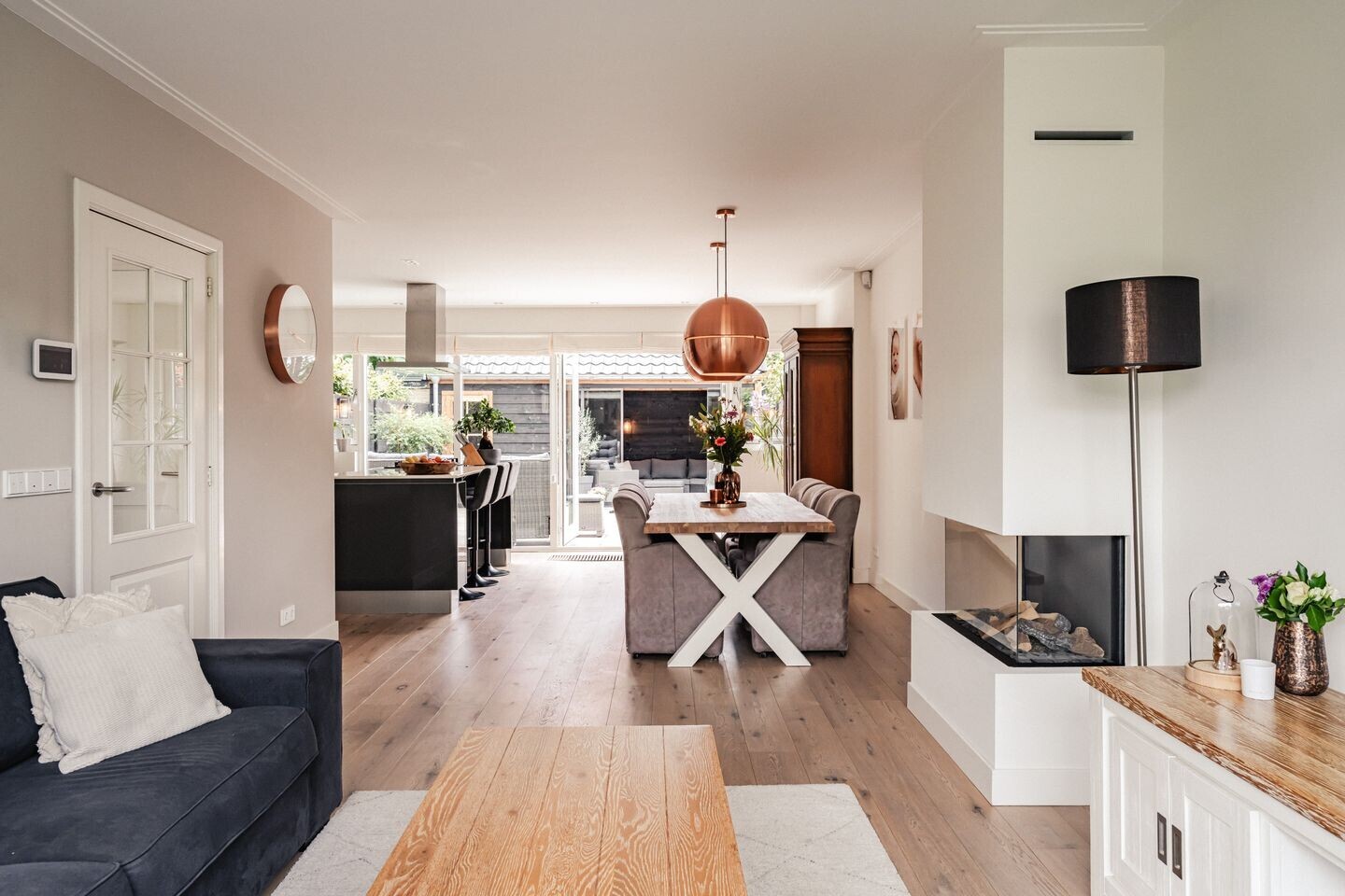 Tussenwoning te koop: Roos en Beeklaan 77, Santpoort-Noord