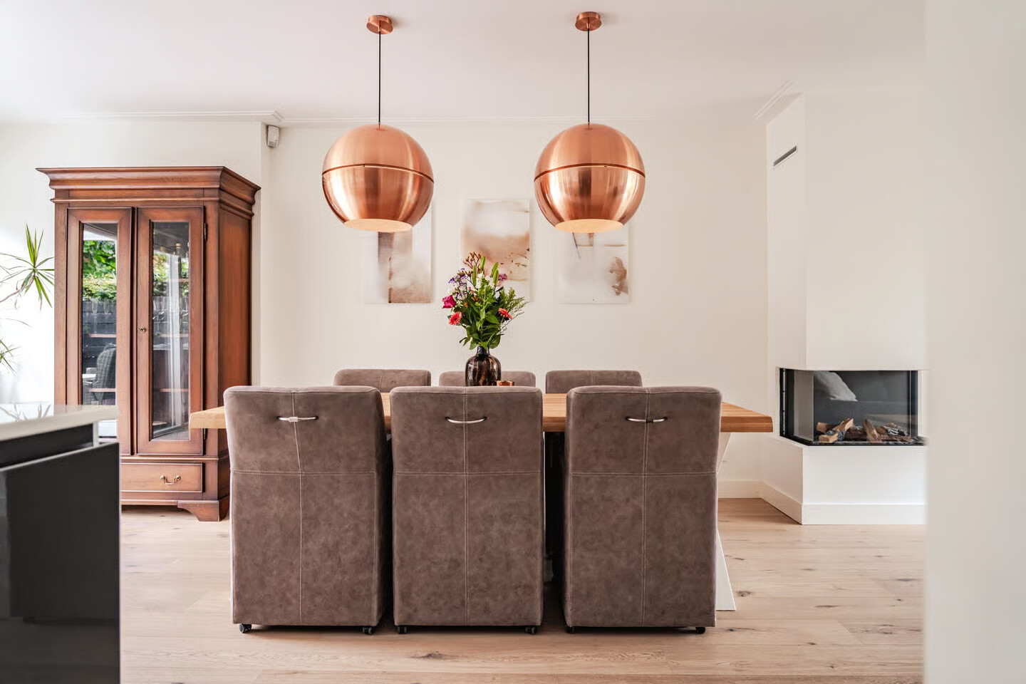 Tussenwoning te koop: Roos en Beeklaan 77, Santpoort-Noord
