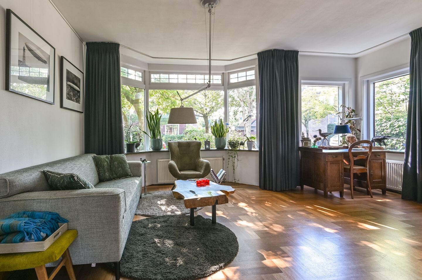 Twee-onder-één-kap te koop: Surinamestraat 1, Santpoort-Noord