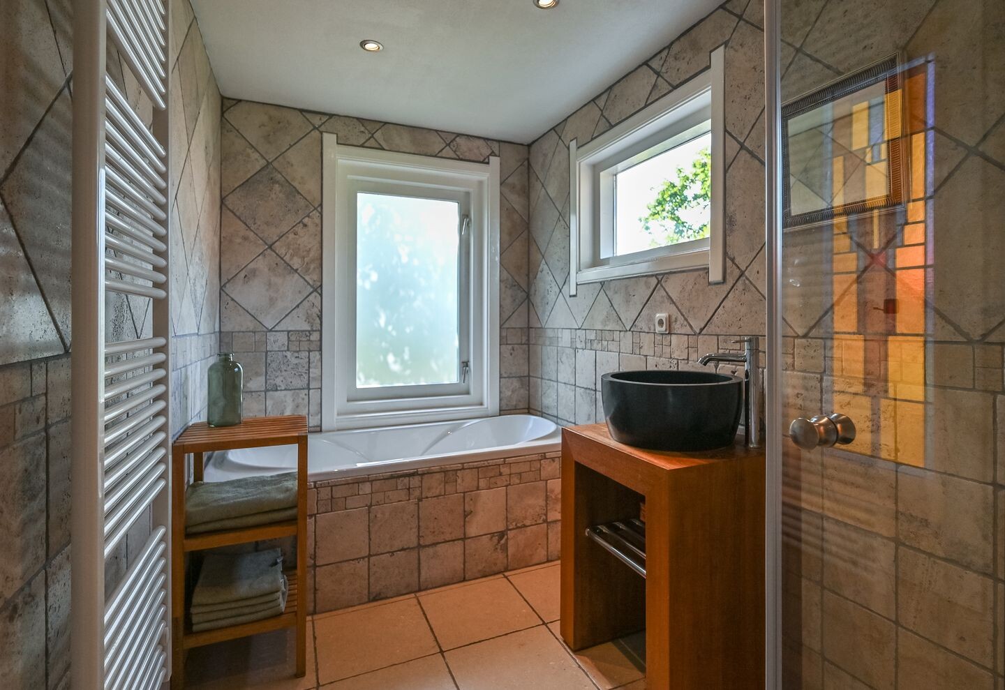 Twee-onder-één-kap te koop: Surinamestraat 1, Santpoort-Noord