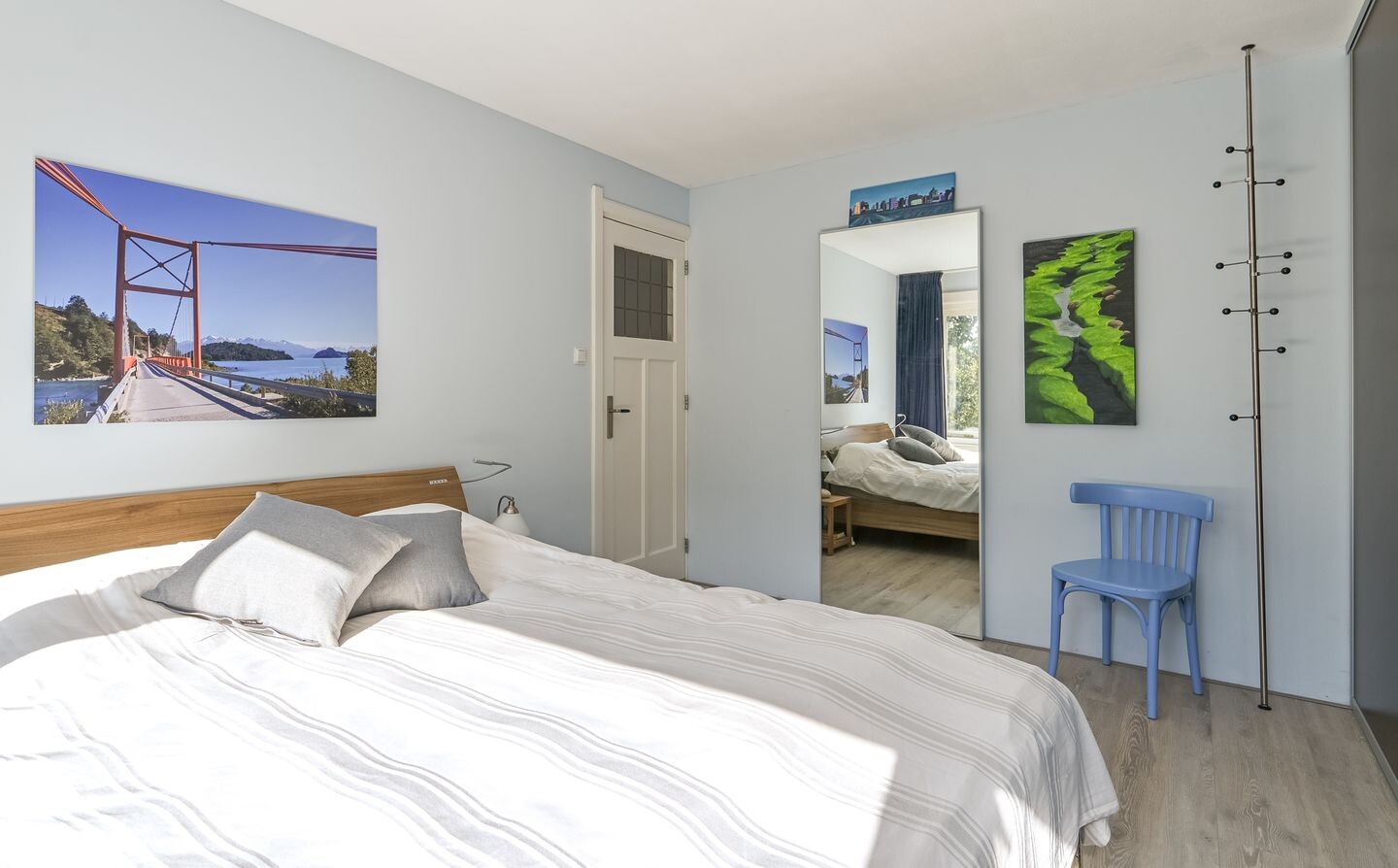 Twee-onder-één-kap te koop: Surinamestraat 1, Santpoort-Noord