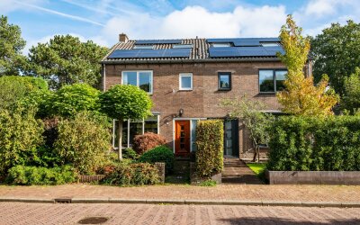 Charlotte de Bourbonlaan 17