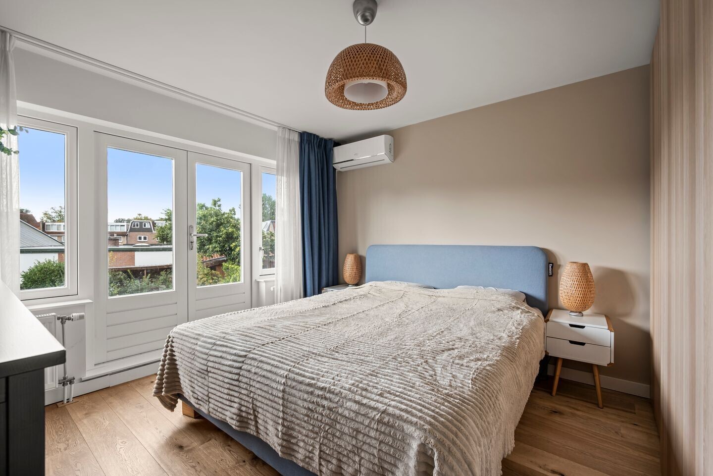 Tussenwoning te koop: Rusburglaan 8, Santpoort-Zuid