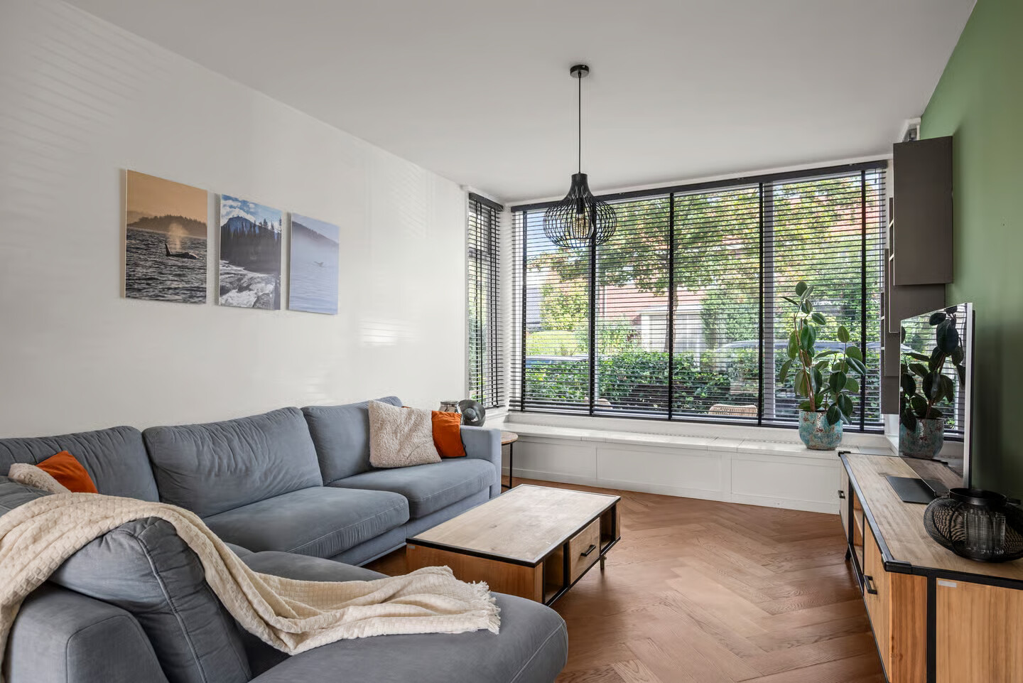 Tussenwoning te koop: Rusburglaan 8, Santpoort-Zuid