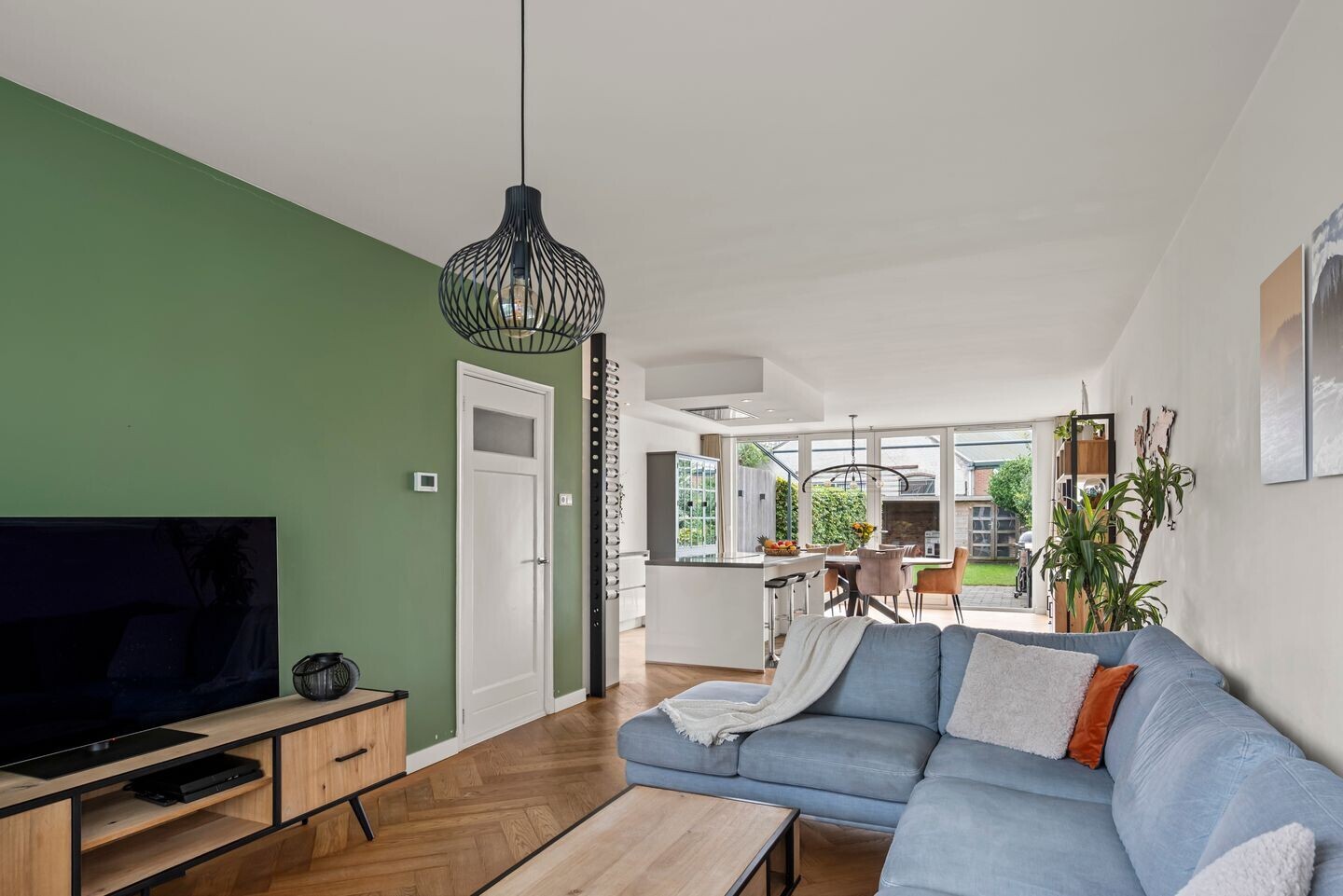 Tussenwoning te koop: Rusburglaan 8, Santpoort-Zuid