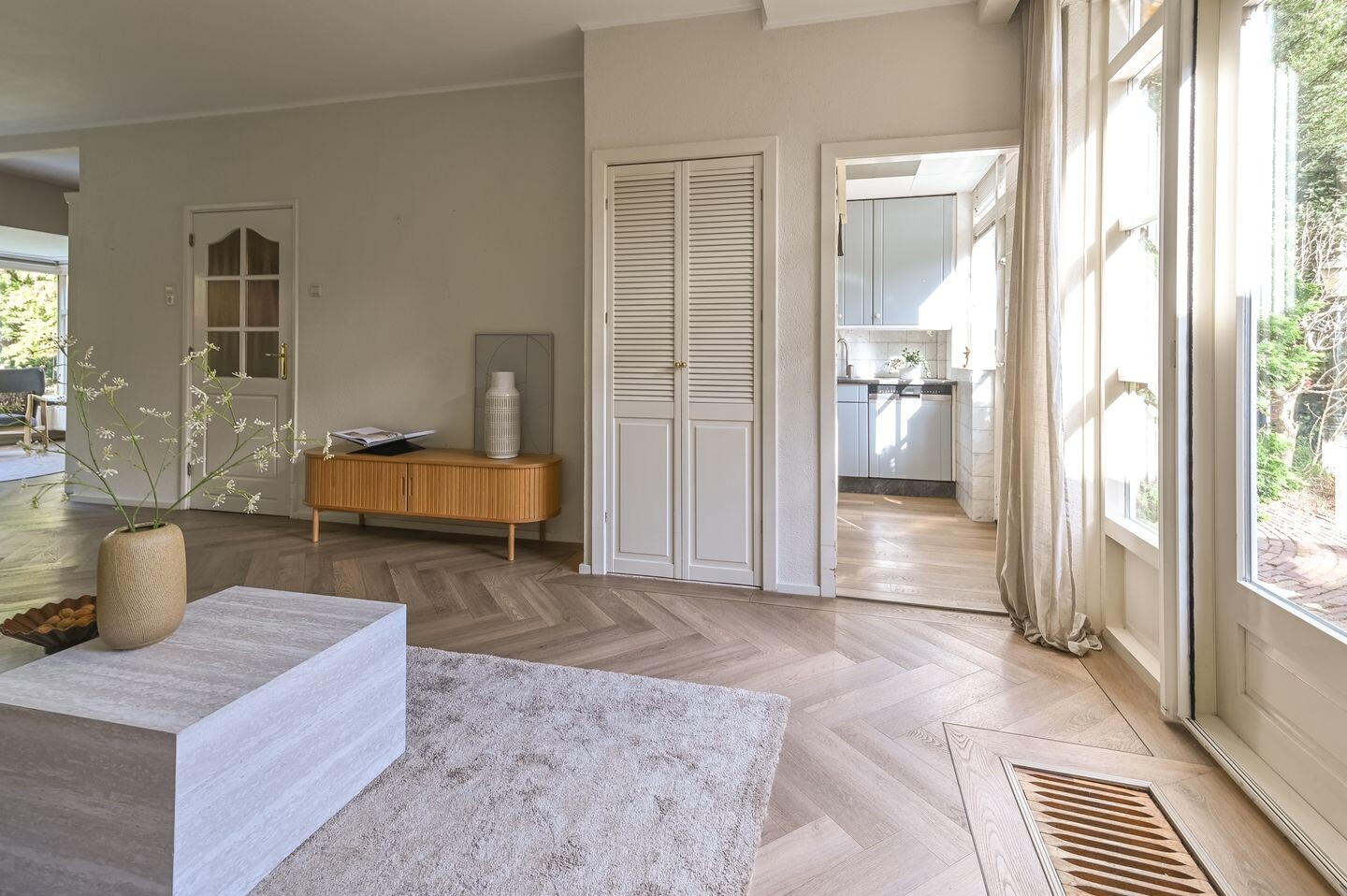 Twee-onder-één-kap te koop: Papenburghlaan 8, Santpoort-Zuid