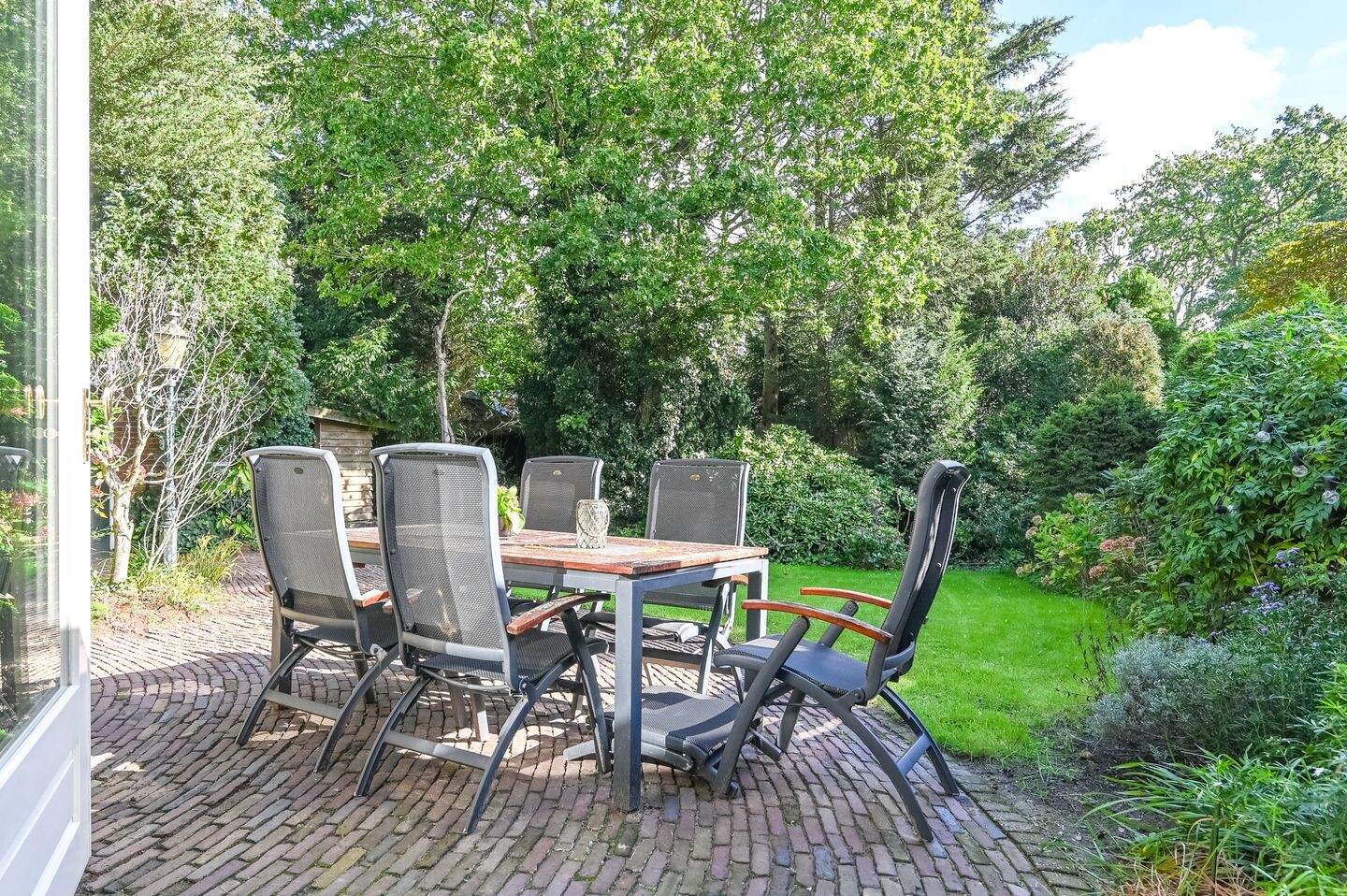 Twee-onder-één-kap te koop: Papenburghlaan 8, Santpoort-Zuid