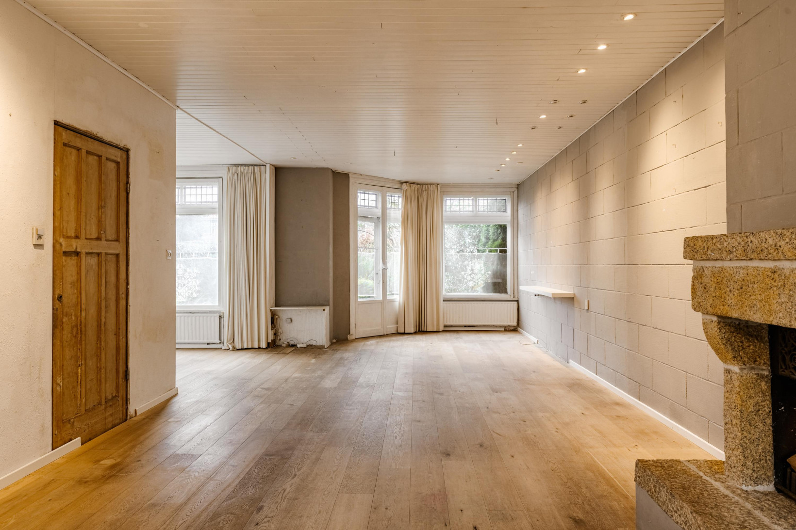 Tussenwoning te koop: Bronsteeweg 24, Heemstede