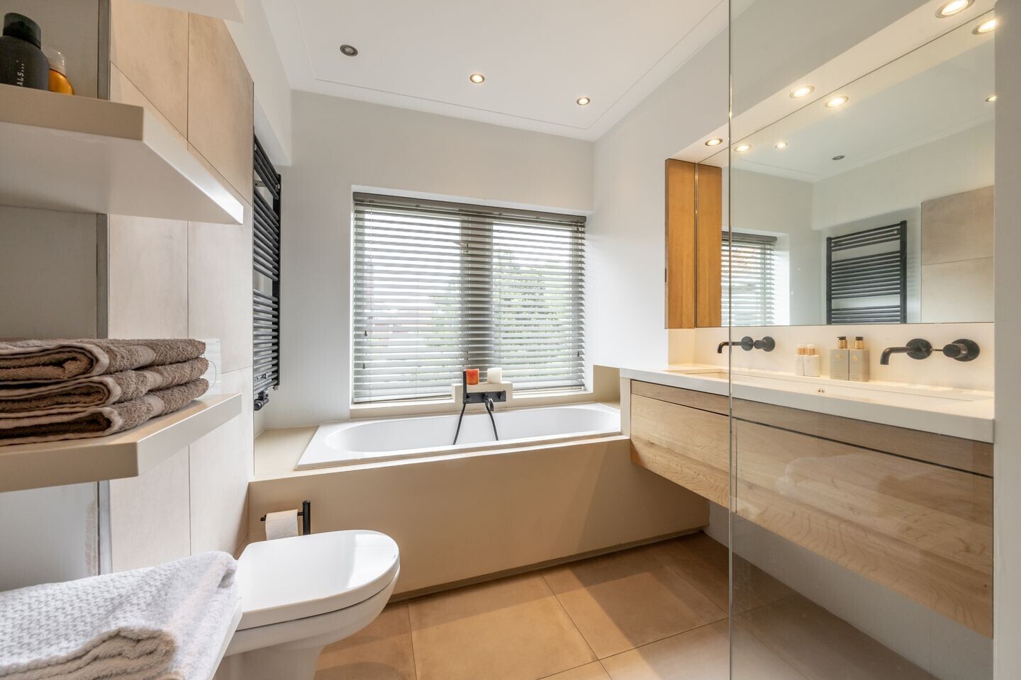 Vrijstaande woning te koop: Koediefslaan 66, Heemstede