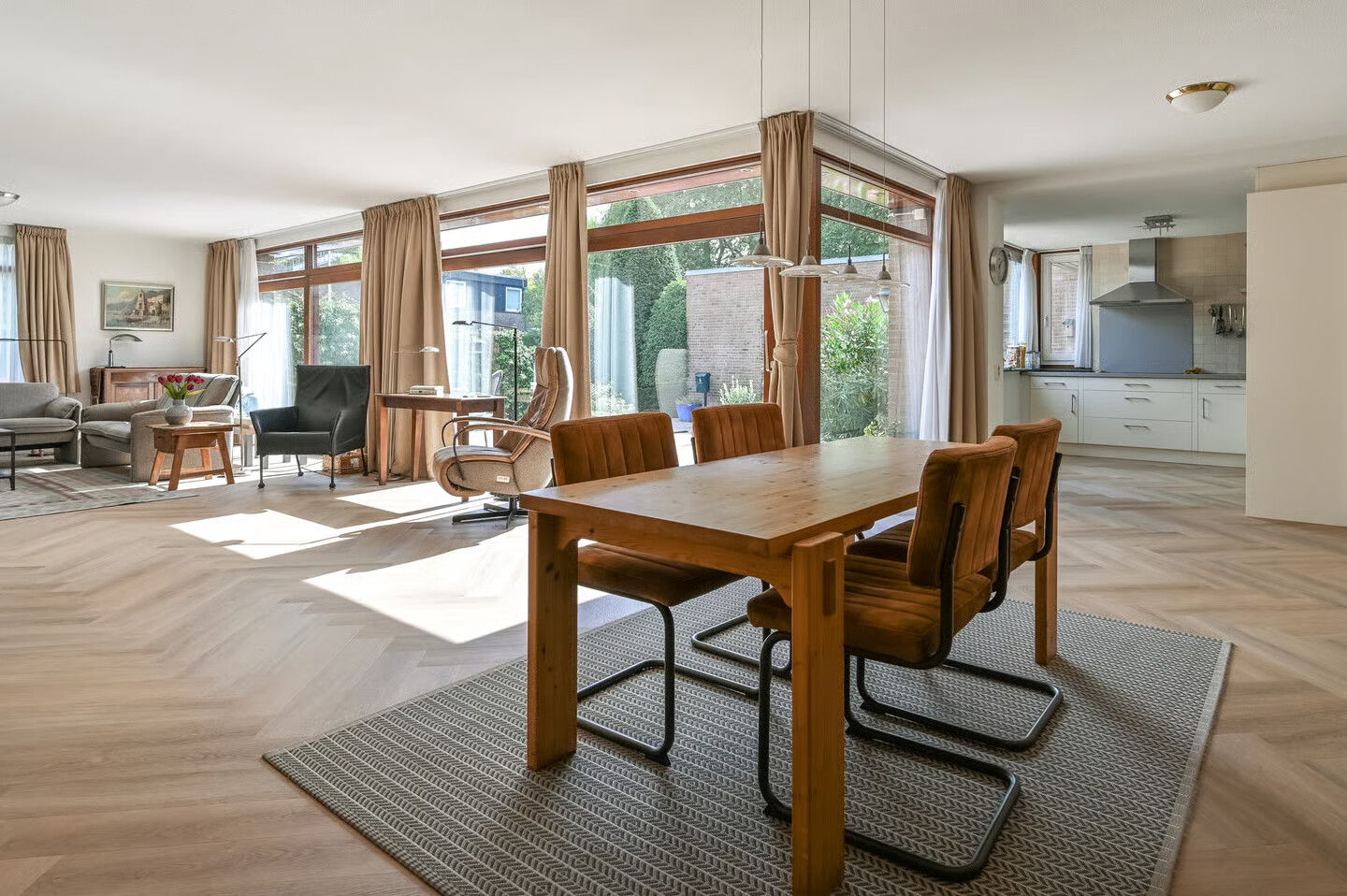 Tussenwoning te koop: M. Vaumontlaan 3, Heemstede