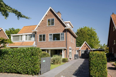 Burgemeester van Lennepweg 40
